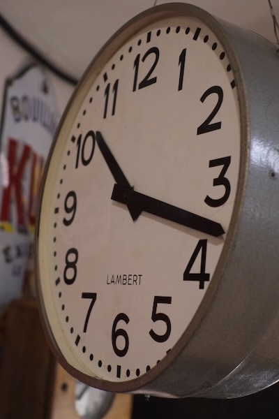 horloge de gare ancienne